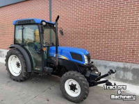 Smalspoor tractor New Holland T4040N Compact Tractor