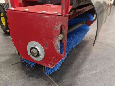 Zitveegmachine / Veeg-zuigmachine Sweep W 0750 HHB
