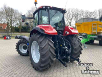 Tractor / Trekker Case-IH Farmall 100M