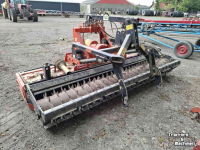 Rotorkopeg Maschio HB3000 met hef en pakkerwals