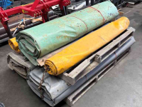 Overige landbouwtransportmachines en toebehoren  Partij bodemmatten en stopshocks