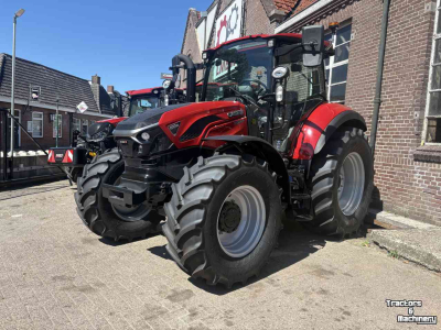 Tractor / Trekker Case-IH Farmall 100M