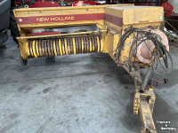 Persen / Balenpers / Pakkenpers New Holland 945