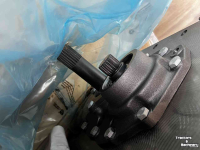 Tractor / Trekker Case-IH Transmission 12x12 voor T6.xxx  Parts nr:84567172 ook voor Case-IH Maxxum  MXU