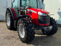Tractor / Trekker Massey Ferguson 4710 M Dyna-2 Essential
