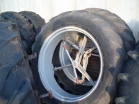 Wielen, Banden, Velgen & Afstandsringen Michelin 13.6 x 38