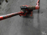 Gebruikte onderdelen van tractoren International 383 453 en 33 serie smalspoor