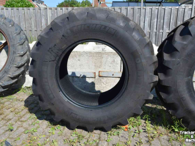 Wielen, Banden, Velgen & Afstandsringen Michelin 480/70r28