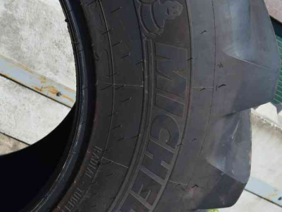 Wielen, Banden, Velgen & Afstandsringen Michelin 480/70r28