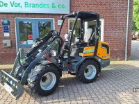 Shovel / Wiellader / Kniklader Giant G2700E