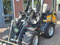 Shovel / Wiellader / Kniklader Giant G2700E