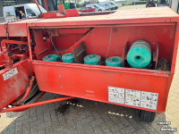 Persen / Balenpers / Pakkenpers Deutz-Fahr HD560