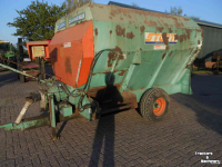 Voermengwagen Vertikaal Storti voermengwagen