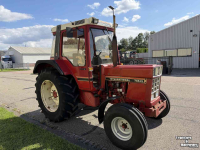 Tractor / Trekker International 745XL 2wd MARGE!