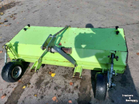 Veegmachine  KUNSTGRASREINIGER RAKEMASTER