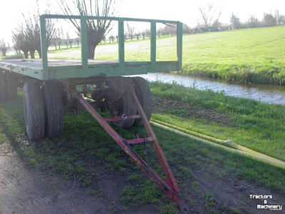 Vierwielige wagen / Landbouwwagen Broshuis Aanhanger