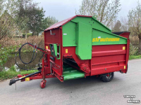 Blokkendoseerwagen Strautmann UBVW Blokkenwagen