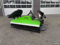 Maaier Deutz-Fahr KM 4.29   ( Kuhn PZ300 )