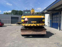 Bandenkraan / Graafmachine op wielen JCB JS145W