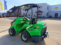 Shovel / Wiellader / Kniklader Avant 528 TDL