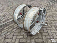 Wielen, Banden, Velgen & Afstandsringen Molcon W8x28 3 ster dubbellucht