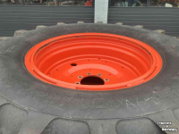 Wielen, Banden, Velgen & Afstandsringen  650/65R38 vredestein op velg