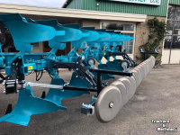 Overige grondbewerkingsmachines en toebehoren Kramer ECO ploeg EMMEGIEMME on land in de veur