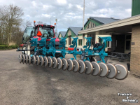 Overige grondbewerkingsmachines en toebehoren Kramer ECO ploeg EMMEGIEMME on land in de veur