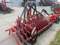 Zaaimachine Kverneland DF1 isobus front tank met cx2 schijfcouterbalk