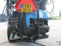 Compact tractor Iseki SXG216H diesel hydrostaat minitrekker met Weedmaster onkruidkoker heetwatermachine