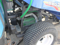Compact tractor Iseki SXG216H diesel hydrostaat minitrekker met Weedmaster onkruidkoker heetwatermachine