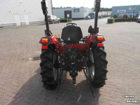 Smalspoor tractor Shibaura st330