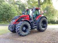 Tractor / Trekker Valtra Q285