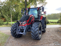 Tractor / Trekker Valtra Q285