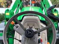 Traktoren John Deere 6155M PQ+ met 643R Frontlader / Voorlader