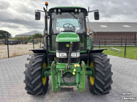 Tractor / Trekker John Deere 6220