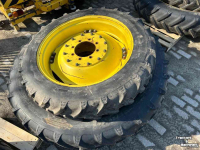 Wielen, Banden, Velgen & Afstandsringen BKT 300/95R52 en 270/95R36