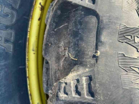 Wielen, Banden, Velgen & Afstandsringen BKT 300/95R52 en 270/95R36