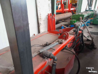 Overige grondbewerkingsmachines en toebehoren  Frontunit met pomp en spuitcomputer;