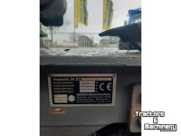 Bandenkraan / Graafmachine op wielen Hansa Hansa APZ331 Grafdelver Kraan