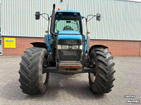Tractor / Trekker New Holland 8360