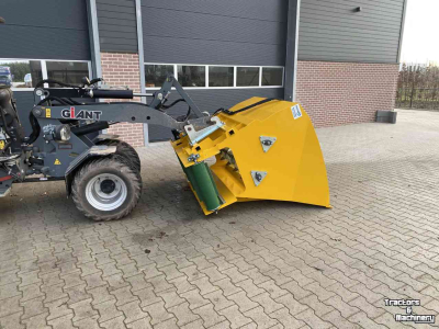 Stroverdeler / Stroblazer Heuvelmans Instrooibak met transportband