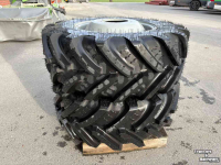 Wielen, Banden, Velgen & Afstandsringen BKT 320/65R18