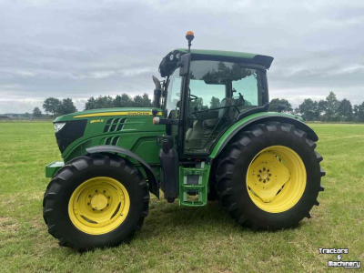 Tractor / Trekker John Deere 6105R