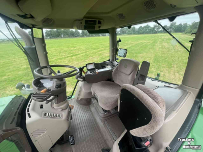 Tractor / Trekker John Deere 6105R