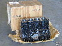 Tractor / Trekker New Holland T 3030/T 3020 Motorblok  Boomer 40 Parts nr:87289321/87289298 Cilinderkop MT20117716