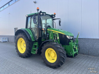 Tractor / Trekker John Deere 6100M