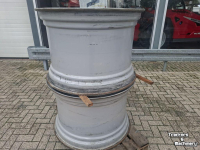 Wielen, Banden, Velgen & Afstandsringen Massey Ferguson VELGEN 38X25 INCH