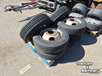 Wielen, Banden, Velgen & Afstandsringen Michelin 8.00 R 16.5