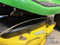 Zitmaaier John Deere X304